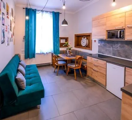 Atrium 24 Apartment *